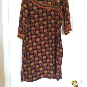 Tunic size small